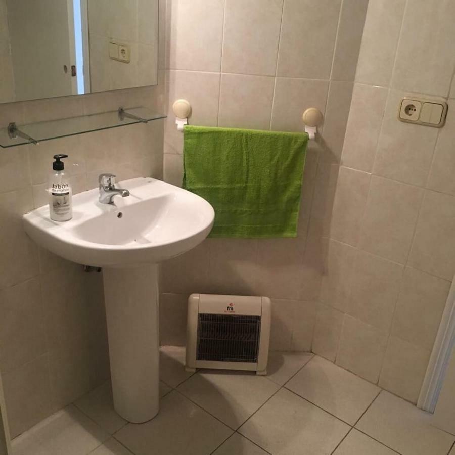 Apartamento En Urbanizacion Con Piscina トレモリノス エクステリア 写真